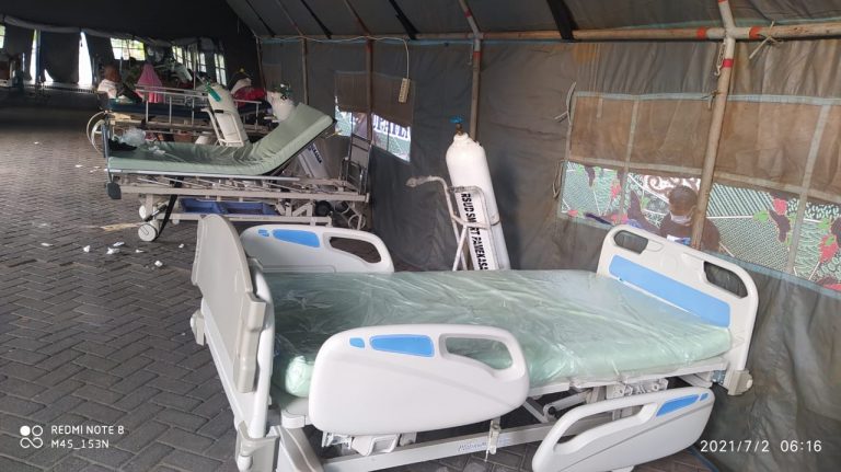 TENDA DARURAT UNTUK PASIEN COVID 19